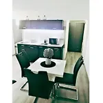 Victoria's Place Apartma